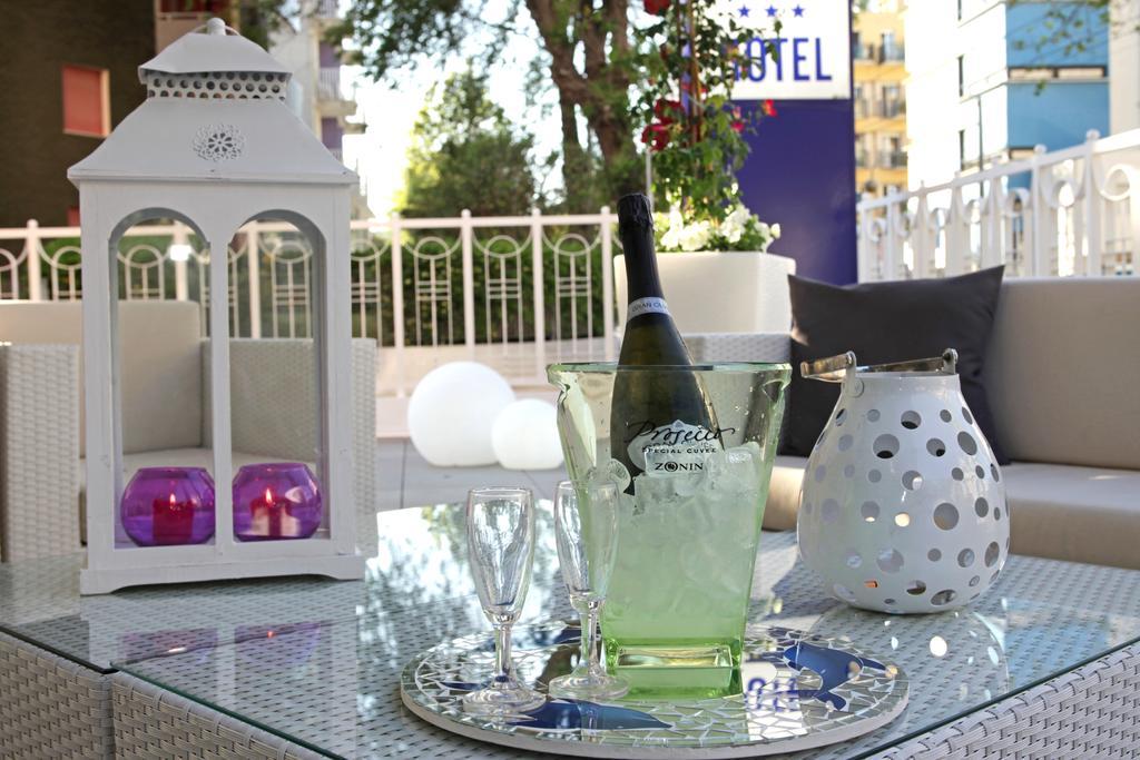 Hotel Bel Air Риччоне Экстерьер фото