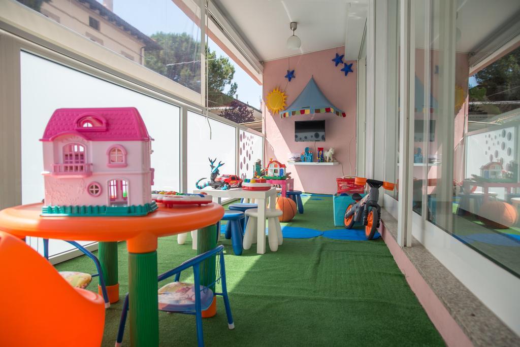 Hotel Bel Air Риччоне Экстерьер фото